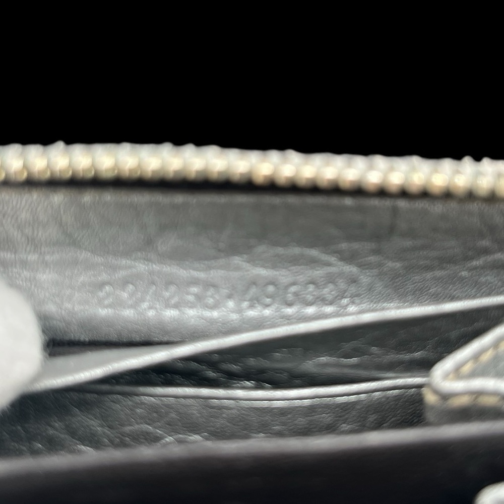 Gucci GG Canvas & Leather Long Wallet w/ Bamboo Zipper Pull - Picture 4 of 10